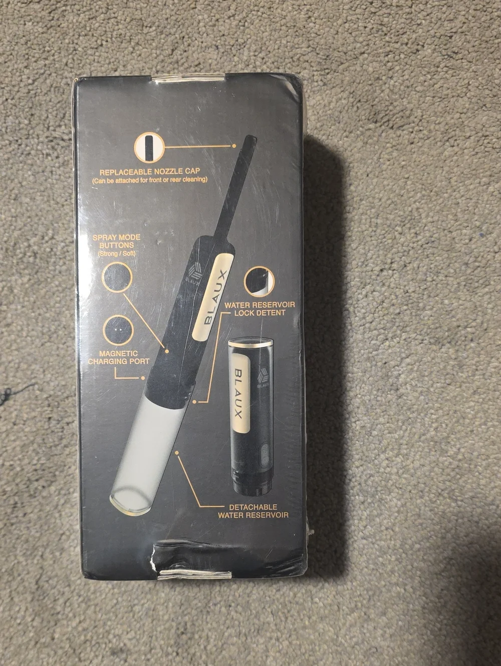 BLAUX Portable Bidet - Black with Gold Accents